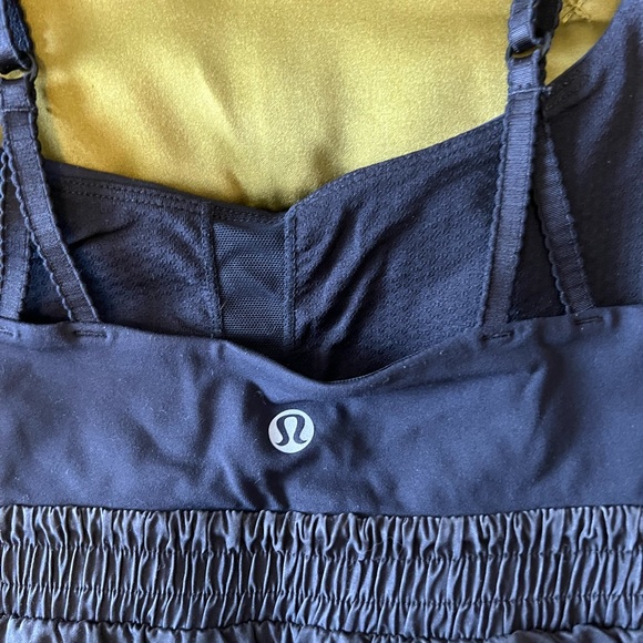 Lulu lemon tank top - Picture 6 of 6